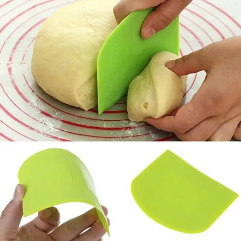 Taglierina per pasta in plasti - Bread Baking Kitchen Utensils recensione e prezzo