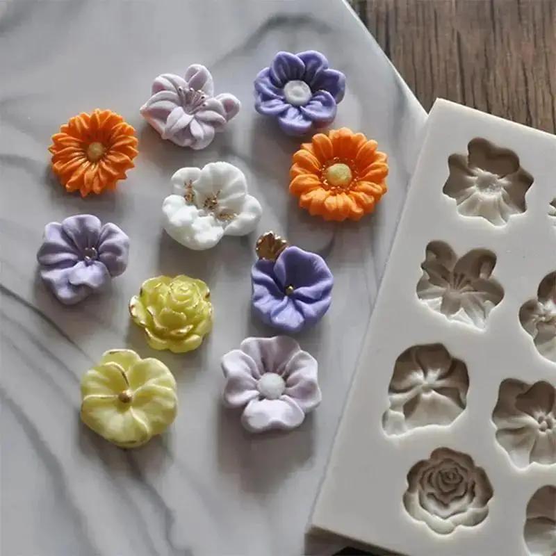 Mini piccolo fiore stampo in s - Mini Kitchen Baking recensione e prezzo